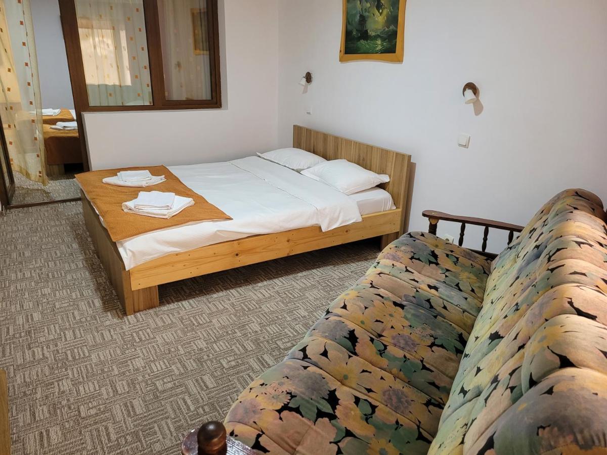 Motel Minerva Tirgu Ocna Ngoại thất bức ảnh