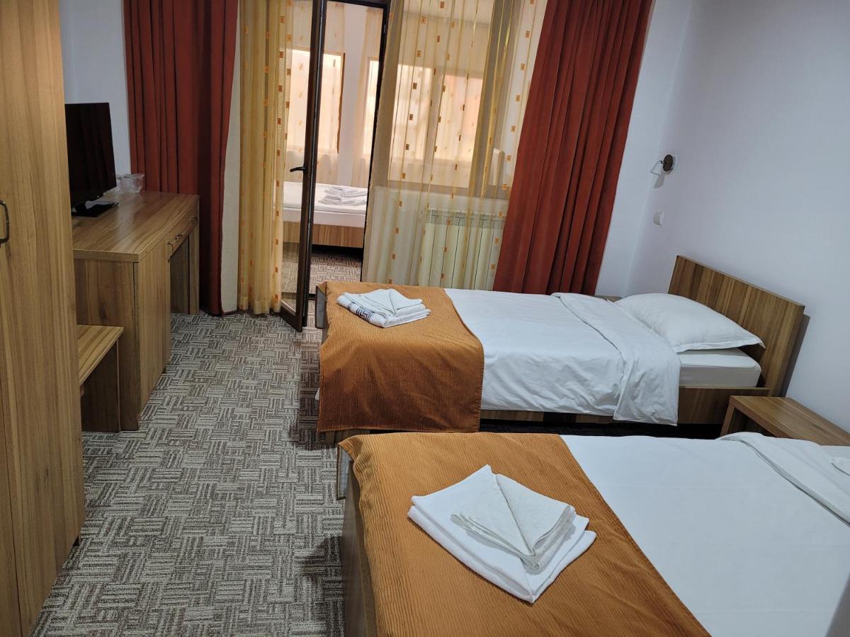 Motel Minerva Tirgu Ocna Ngoại thất bức ảnh